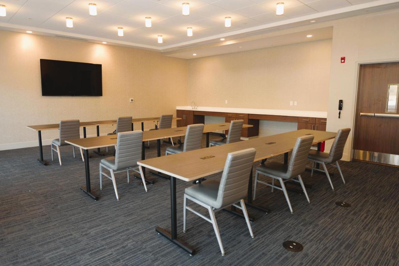 Holiday Inn Express & Suites Onalaska - La Crosse Area By Ihg Exterior foto